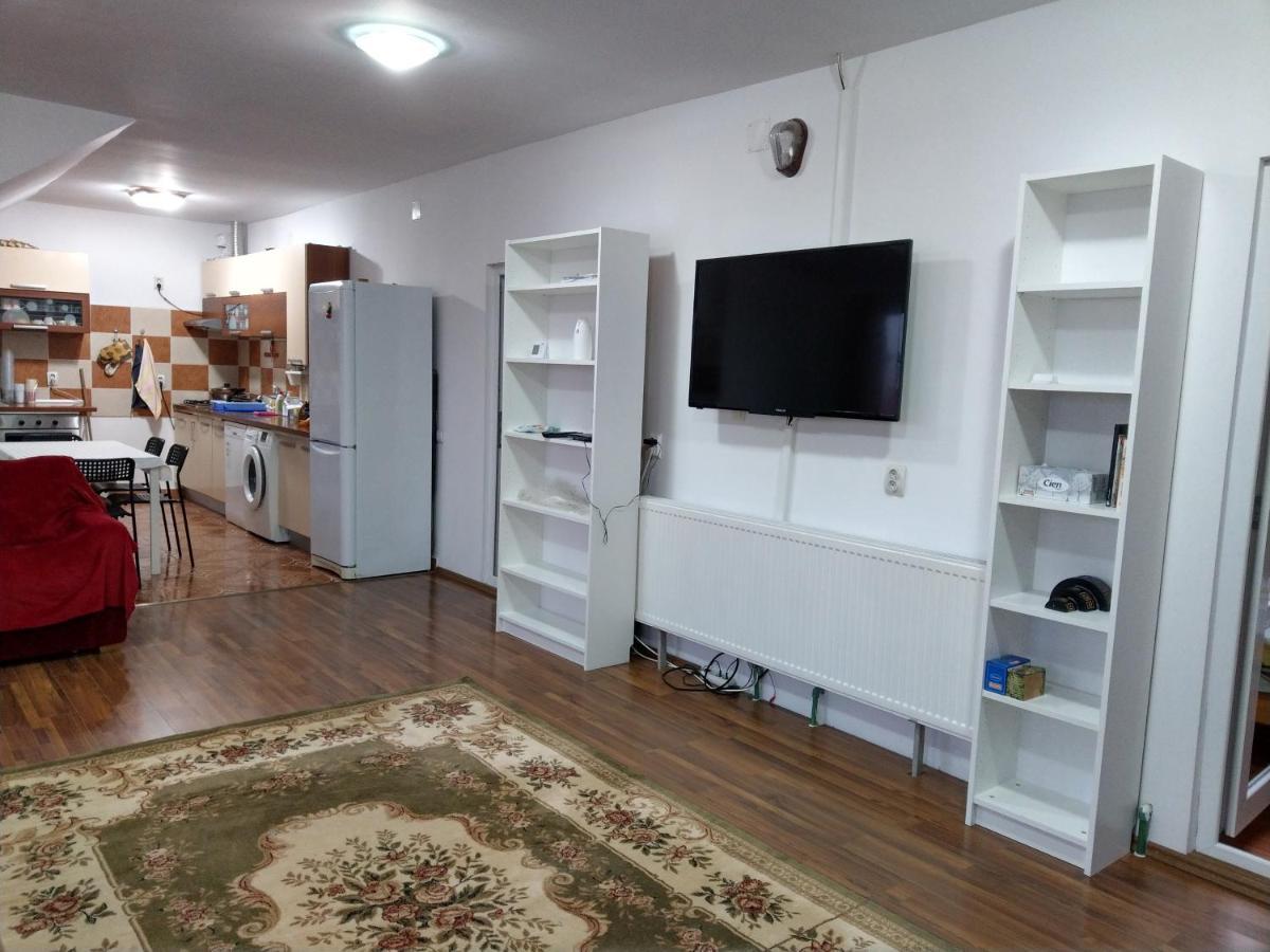 Apartament 5 Camere Cu Balcon Costinesti Plaja 5 Minute Nucilor 6 Dış mekan fotoğraf